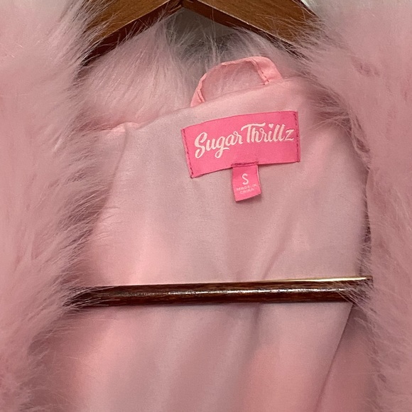 Dollskill Sugar thrills faux fur coat new without tags - Picture 2 of 3